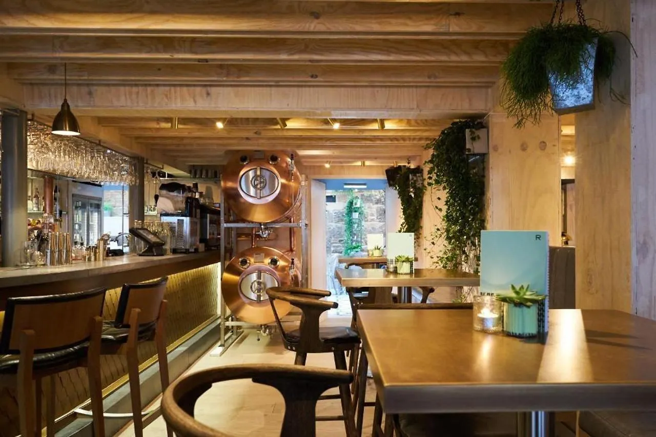 Rabble Hotel Edinburgh 4*,